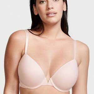 Victoria’s Secret Love Cloud Smooth Lightly Lined Demi Bra